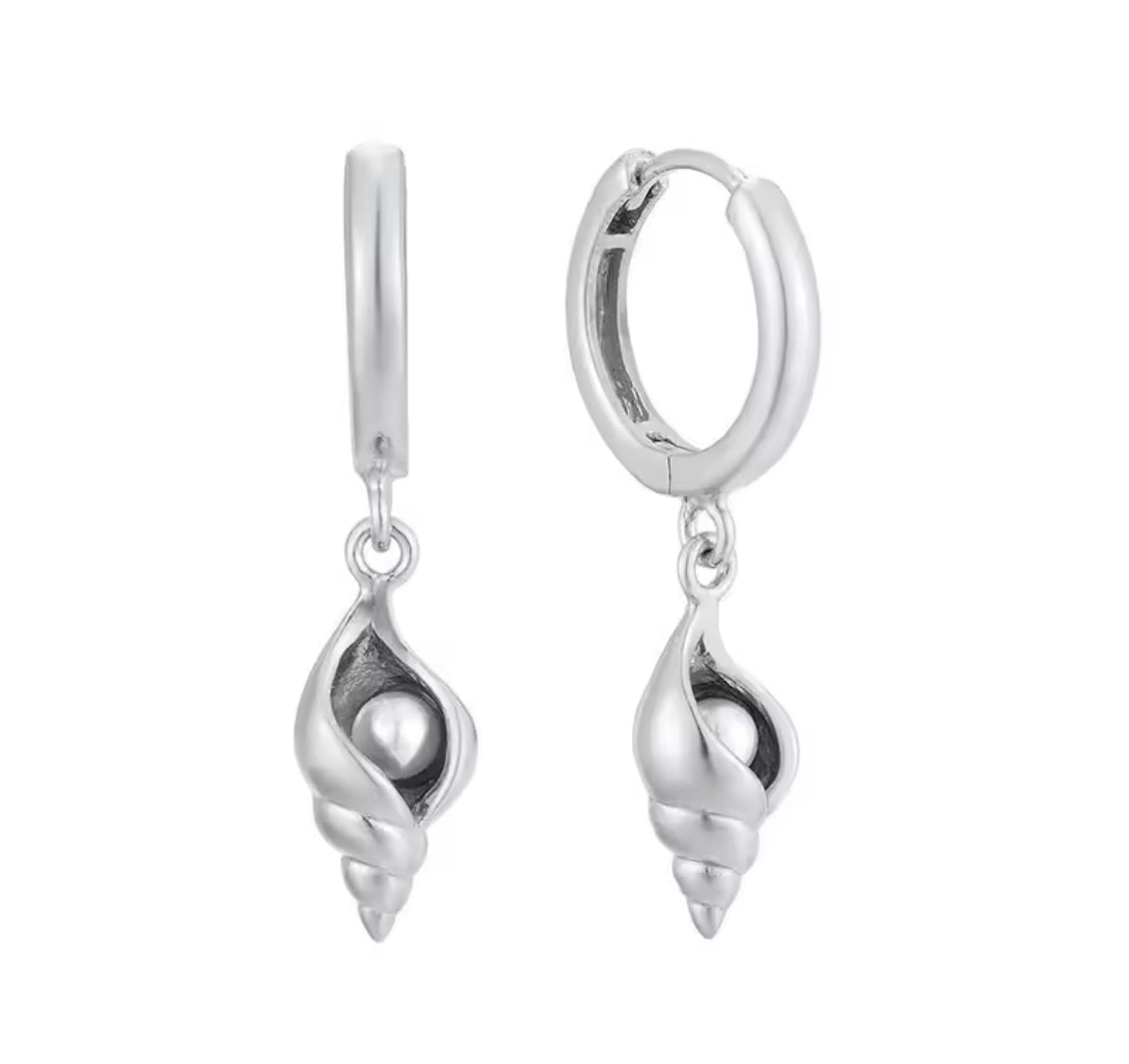 Seashell earrings with pearl