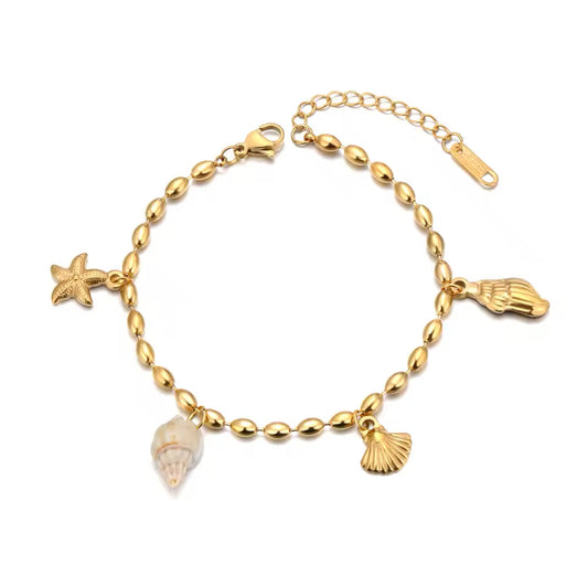 gold shell bracelet 18k gold (preorder)
